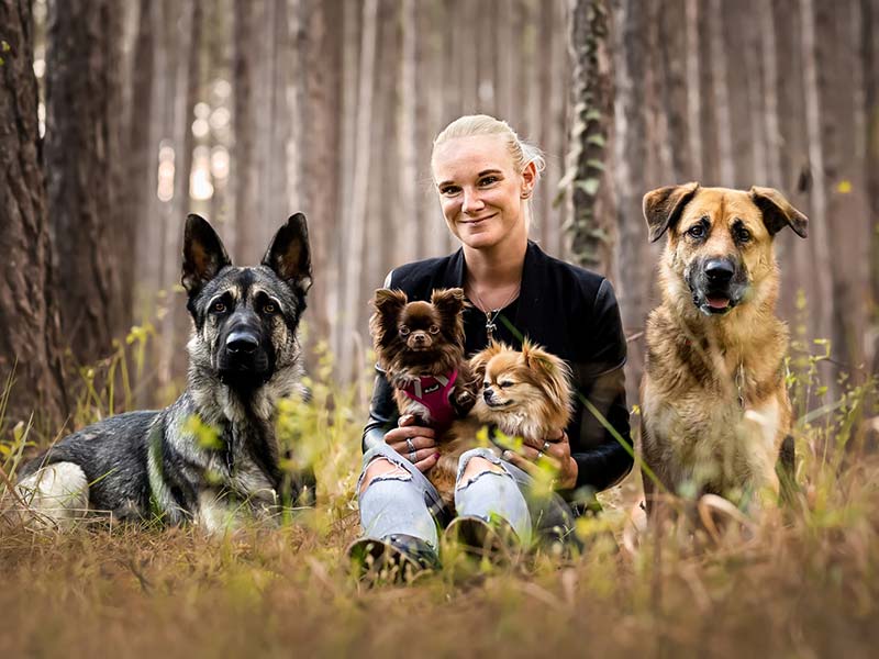 Hundebetreuung mit Julia Roth